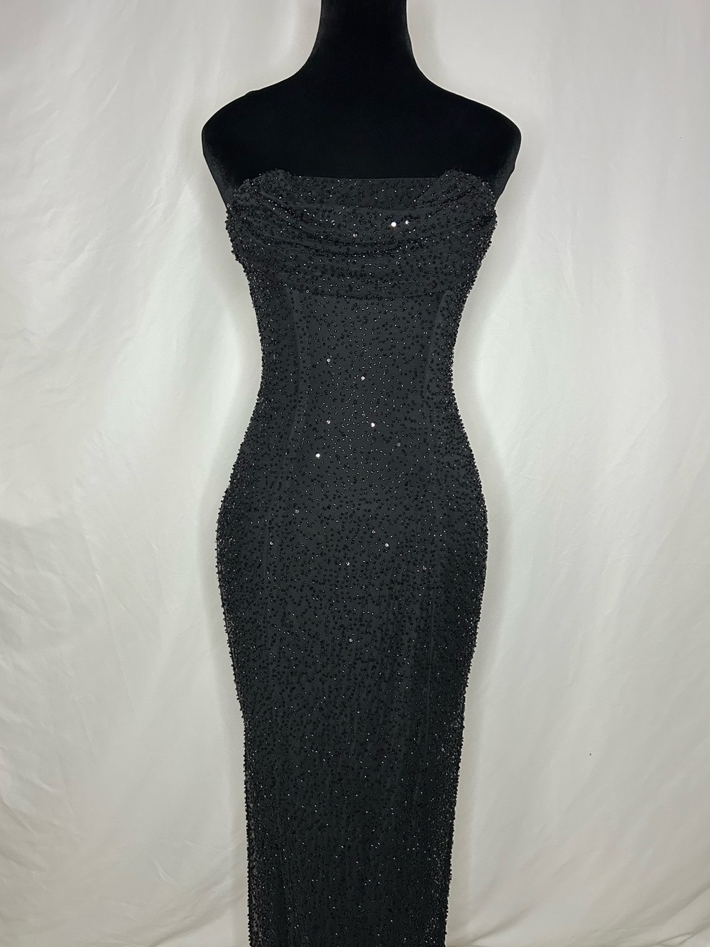 Elegant Strapless Black Sequin Column Dress